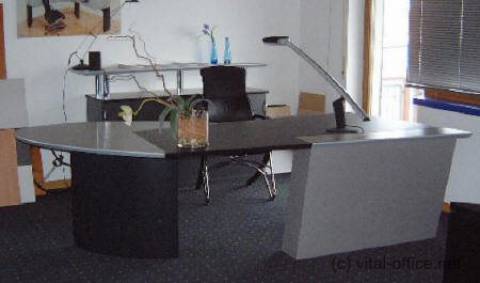 circon executive jet - executive desk - Jet Set